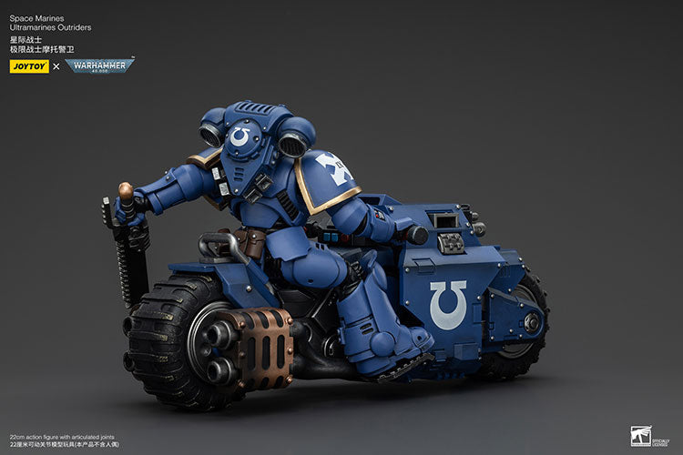 Ultramarines Outriders