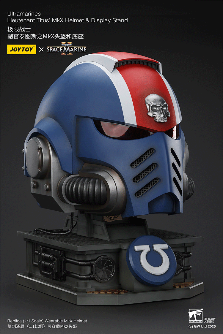 Ultramarines Lieutenant Titus' MkX Helmet & Display Stand