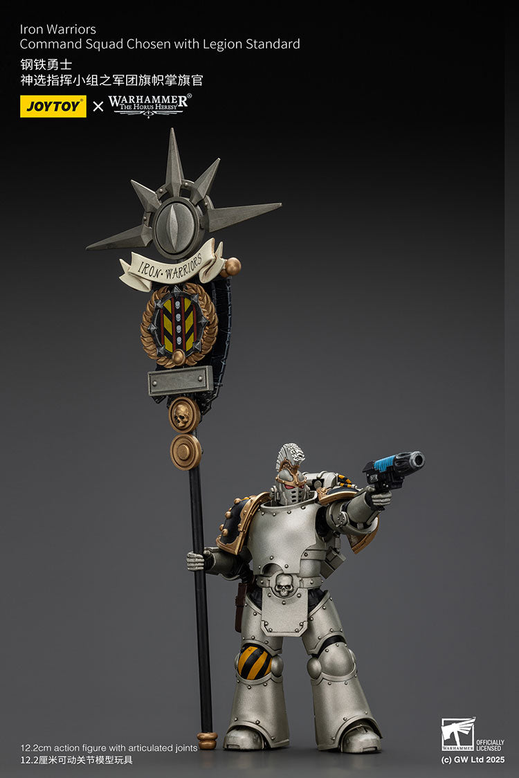 Iron Warriors Command Squad Chosen with Legion Standard