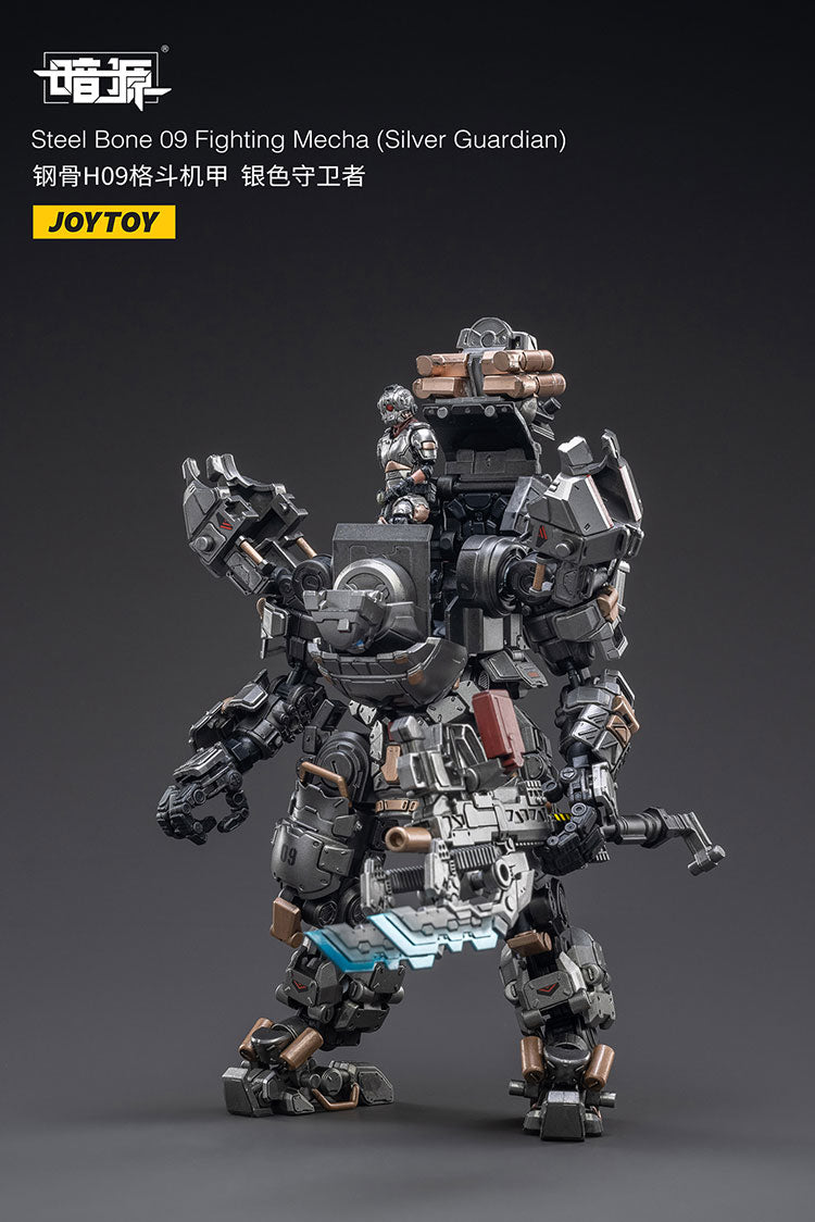 Steel Bone 09 Fighting Mecha (Silver Guardian)