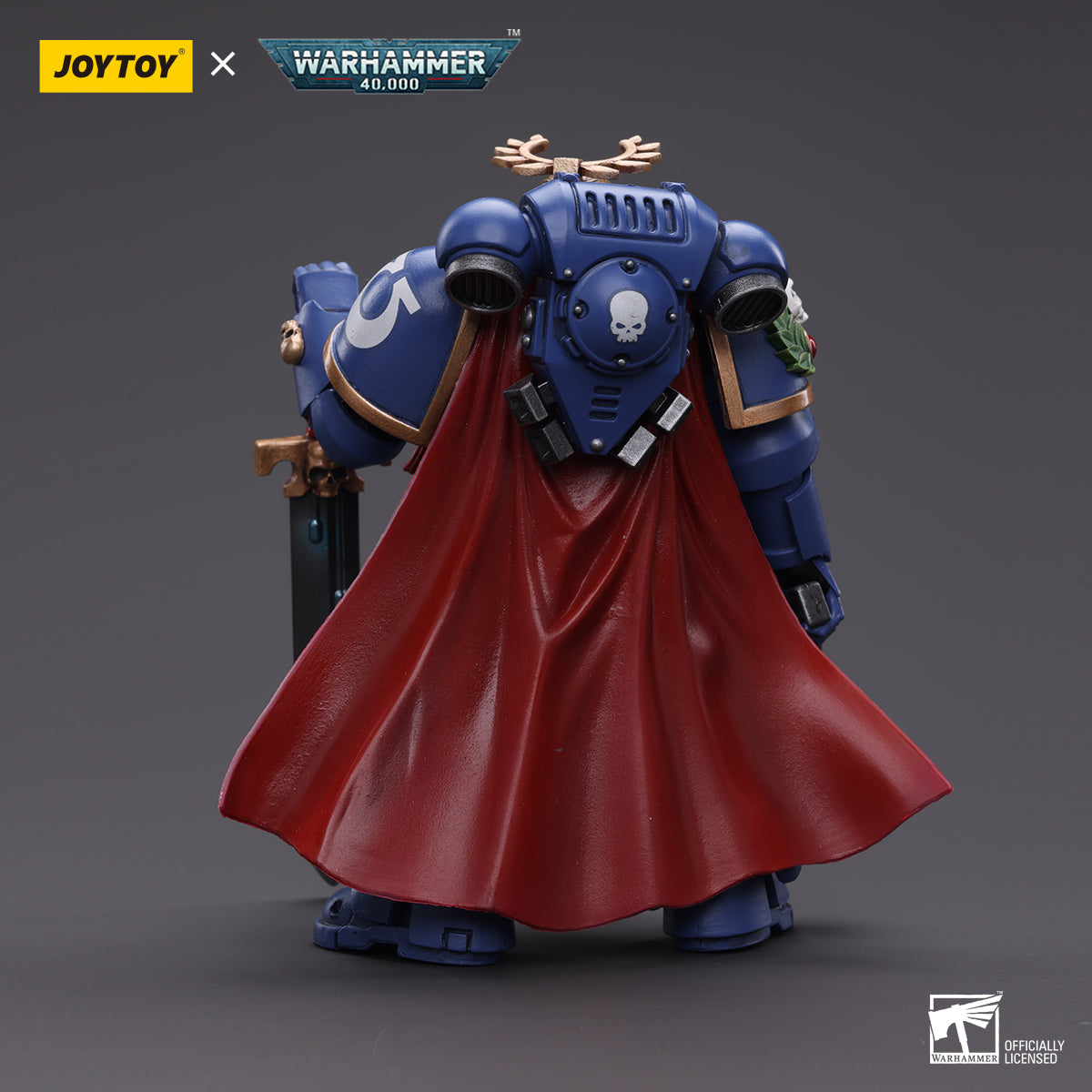 JOYTOY x Warhammer Ultramarines Terminator Captain & Primaries Captain with power sword and plasma pistol