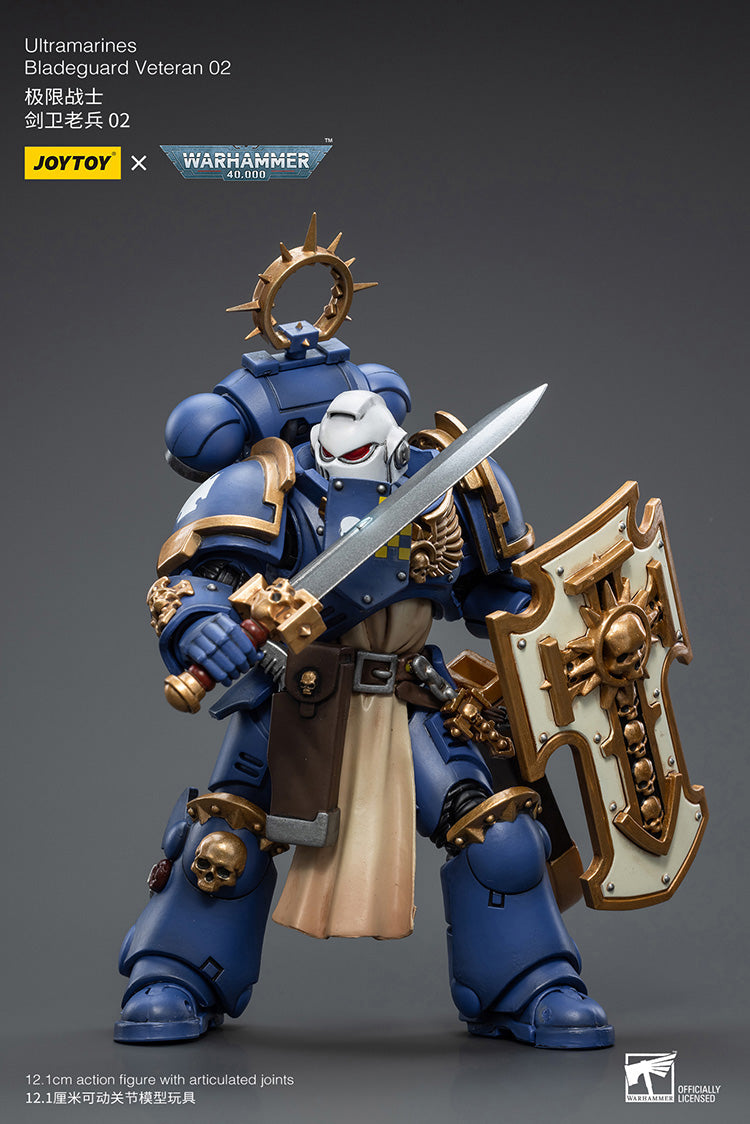 Ultramarines Bladeguard Veteran 02