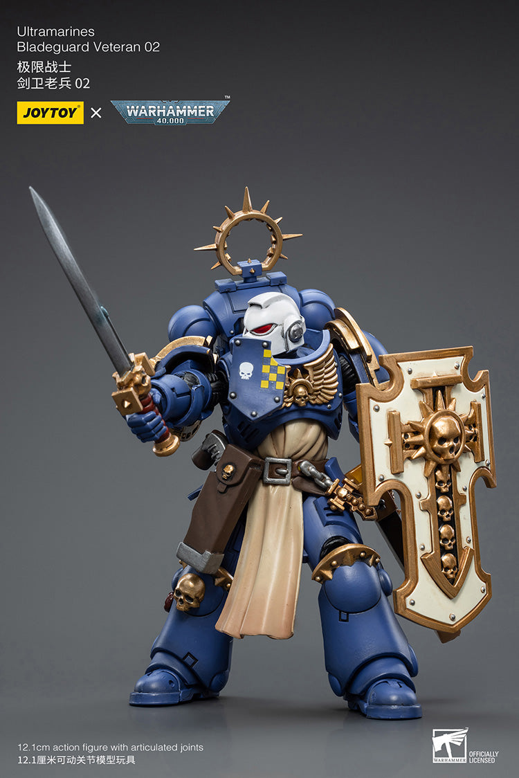 Ultramarines Bladeguard Veteran 02