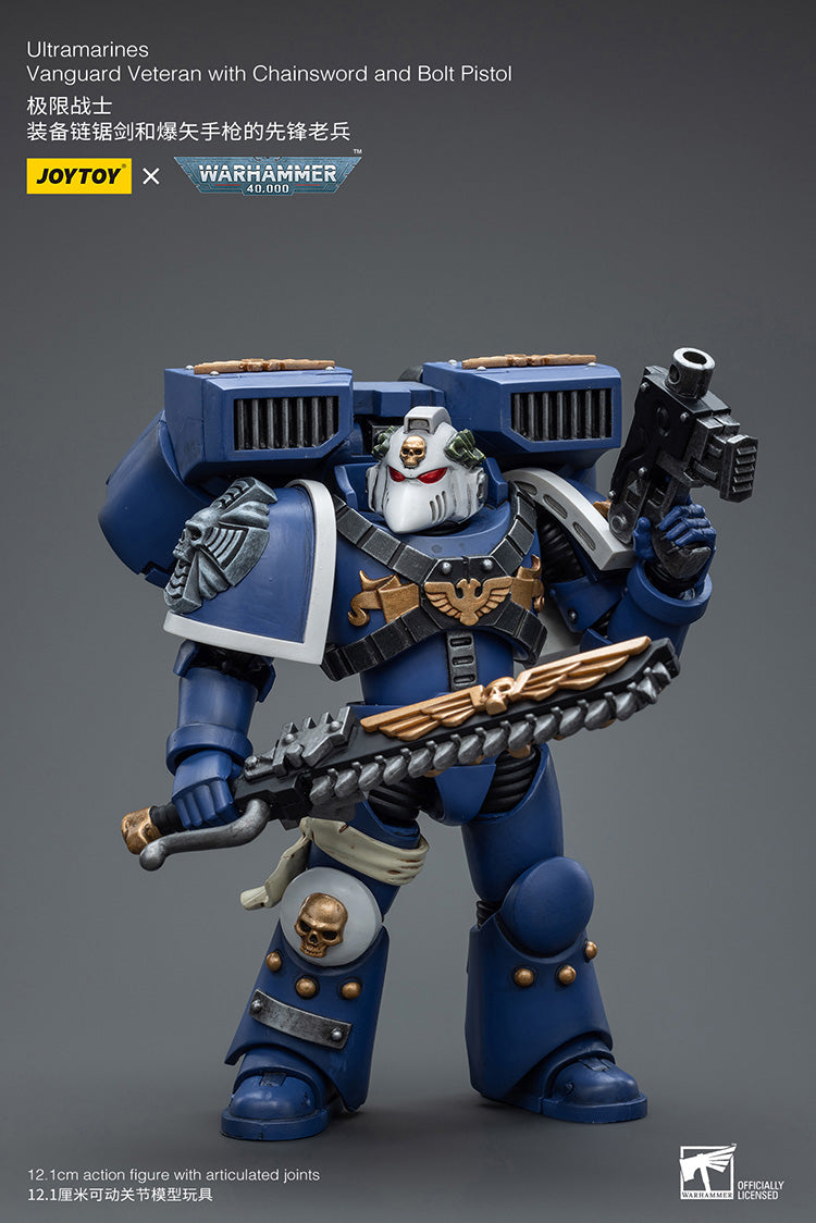 Ultramarines Vanguard Veteran with Chainsword and Bolt Pistol