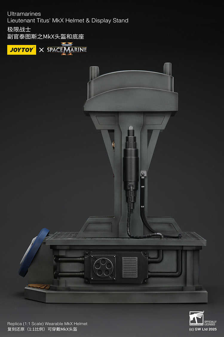 Ultramarines Lieutenant Titus' MkX Helmet & Display Stand