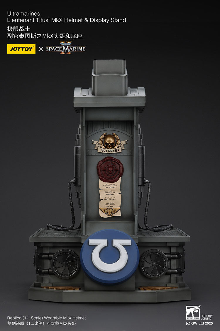 Ultramarines Lieutenant Titus' MkX Helmet & Display Stand
