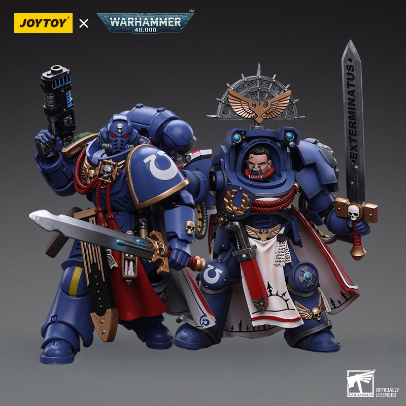 JOYTOY x Warhammer Ultramarines Terminator Captain & Primaries Captain with power sword and plasma pistol